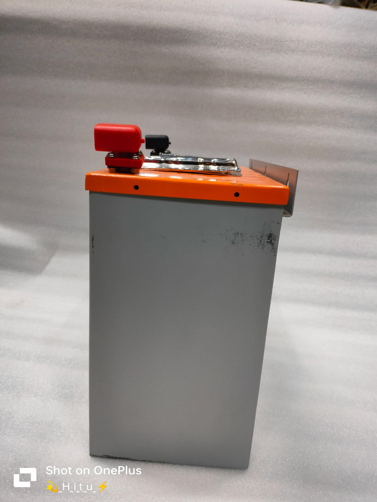 12V/200AH LFP BATTERY PACK